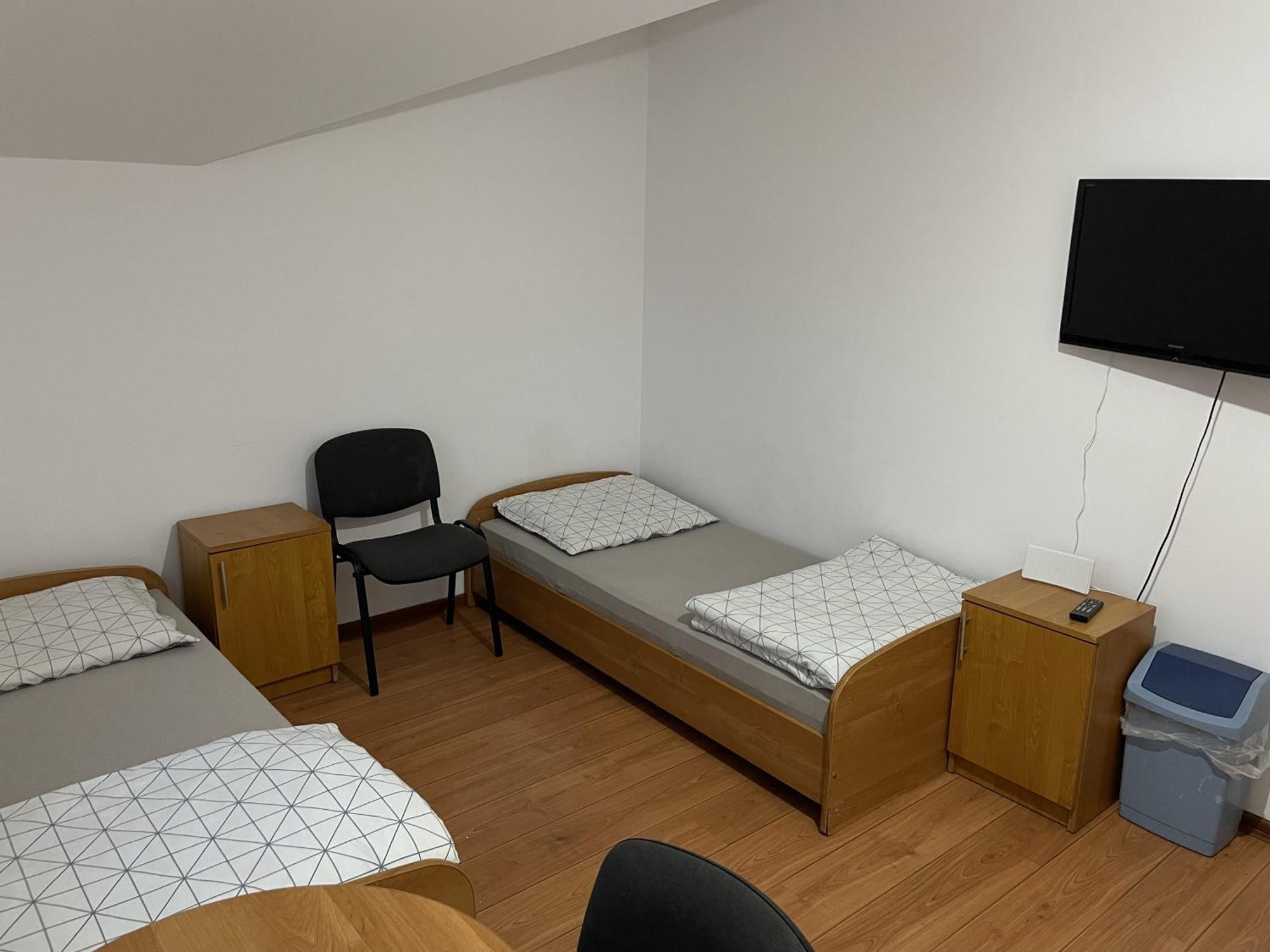 Noclegi Pracownicze Lazur Ciechanów Buitenkant foto
