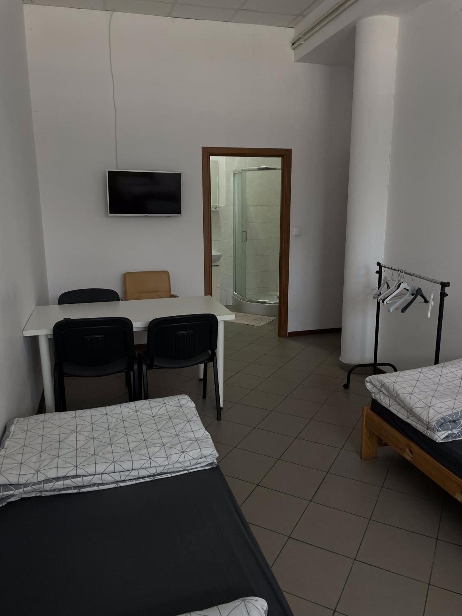 Noclegi Pracownicze Lazur Ciechanów Buitenkant foto