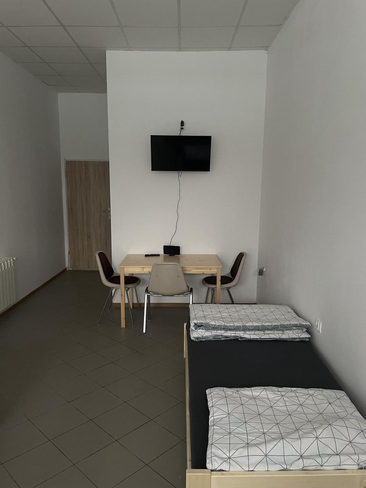 Noclegi Pracownicze Lazur Ciechanów Buitenkant foto